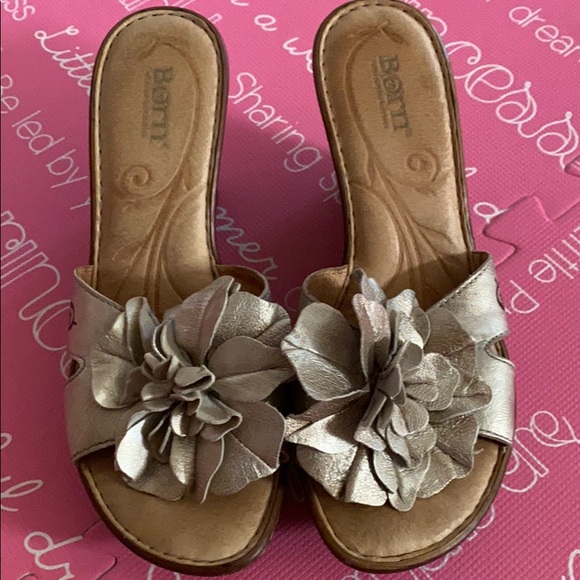 Born Wedge Sandals - Picture 3 of 4